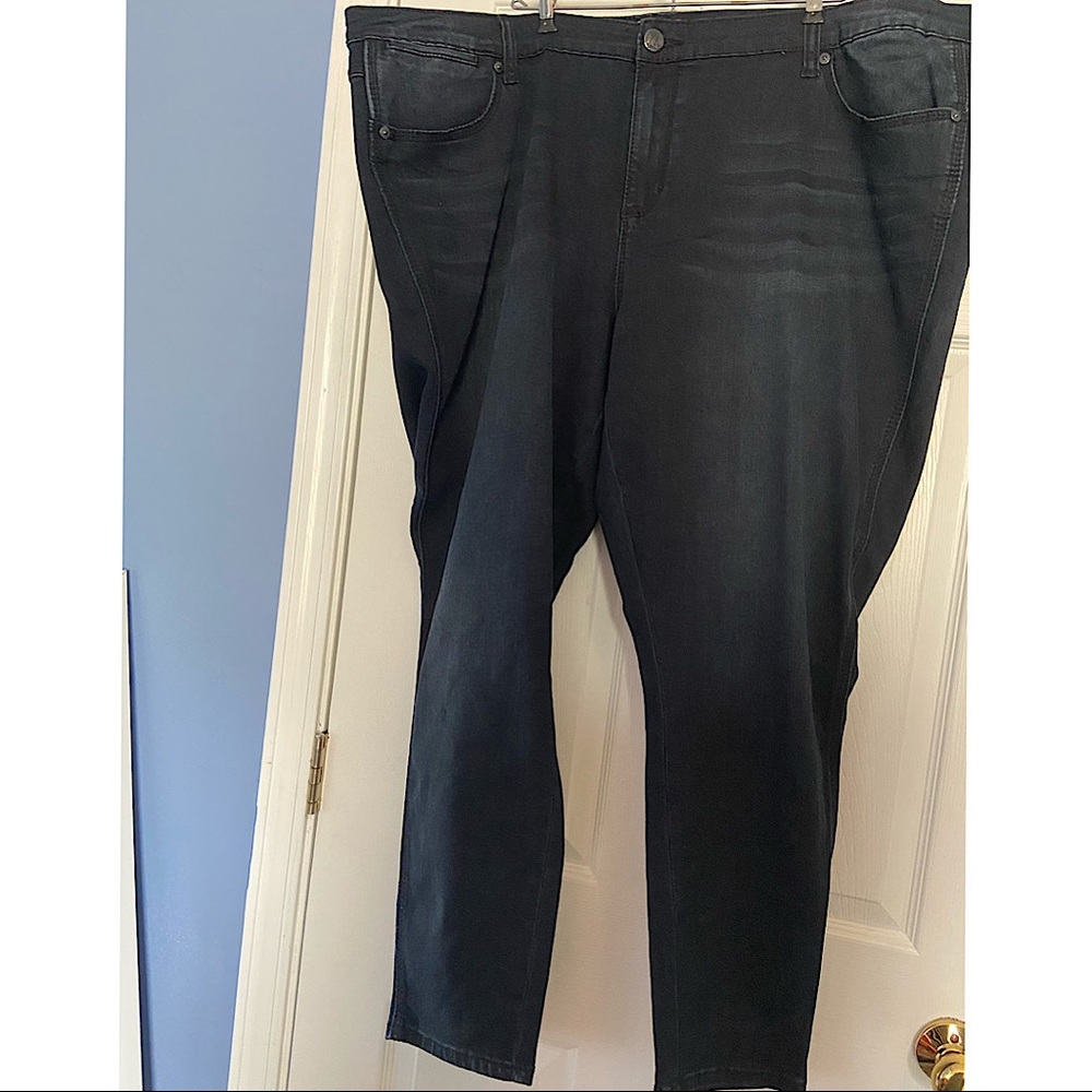Melissa McCarthy Seven7 Jeans